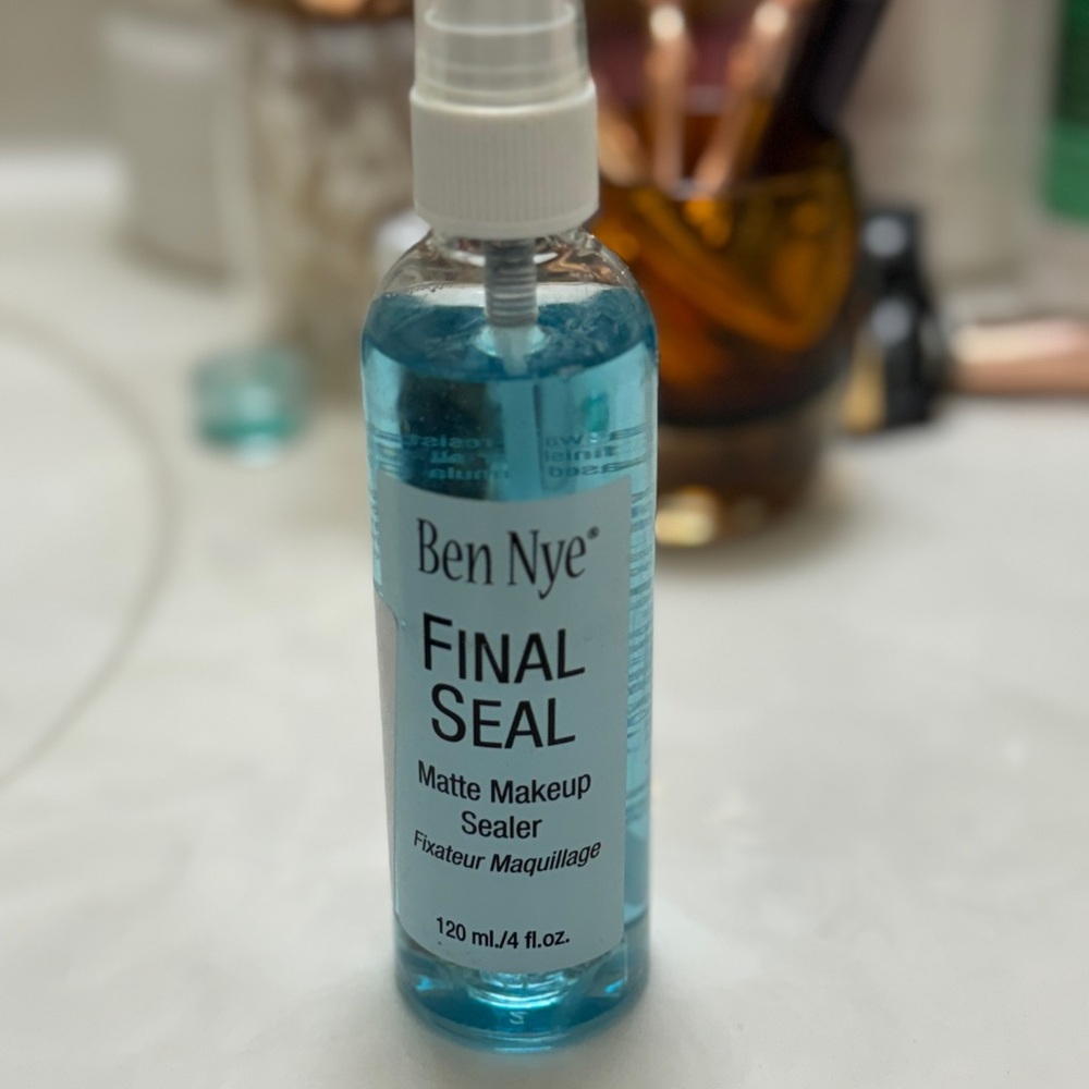 SOLD Ben Nye Final Seal Setting Spray